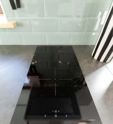 Lejlighed Chic Loft With Garden, Sleeps 4 *