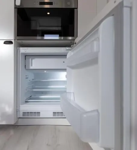 Chic Loft With Garden, Sleeps 4